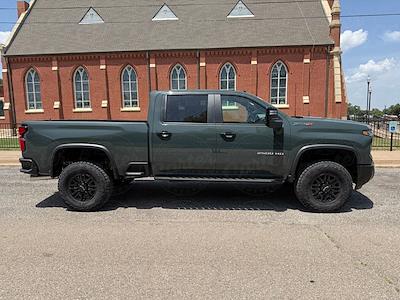 New 2025 Chevrolet Silverado 2500 ZR2 Crew Cab 4WD Pickup for sale #28973 - photo 2