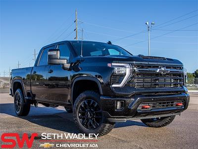 New 2025 Chevrolet Silverado 2500 LT Crew Cab 4x4 Pickup for sale #S1223311 - photo 1