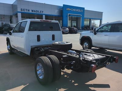 New 2025 Chevrolet Silverado 3500 LT Crew Cab 4x4 60 CA Cab Chassis for sale #SF252969 - photo 2