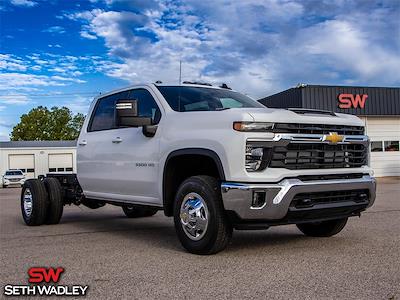 New 2025 Chevrolet Silverado 3500 LT Crew Cab 4WD 60 CA Cab Chassis for sale #SF266866 - photo 1