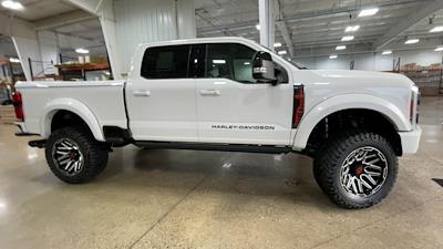 2025 Ford F-250 Crew 4x4 Harley-Davidson Premium Lifted Truck for sale #1FT8W2BM9SEC14391 - photo 2