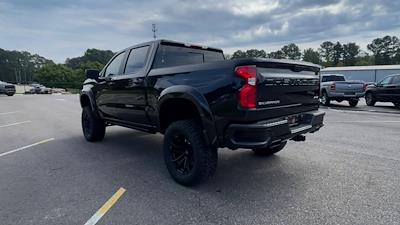 2024 Chevrolet Silverado 1500 Crew 4x4 Black Widow Premium Lifted Truck for sale #1GCUDEEL2RZ382269 - photo 2