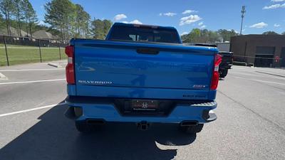 2024 Chevrolet Silverado 1500 Crew 4x4 Black Widow Premium Lifted Truck for sale #1GCUDEEL8RZ164255 - photo 2