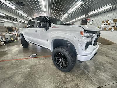 2025 Chevrolet Silverado 1500 Crew 4x4 Black Widow Premium Lifted Truck for sale #1GCUKEED4SZ260517 - photo 2
