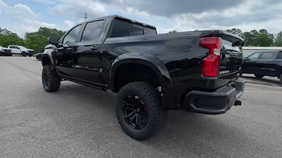 2025 Chevrolet Silverado 1500 Crew 4x4 Black Widow Premium Lifted Truck for sale #1GCUKEEL1SZ254004 - photo 2