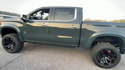 2025 Chevrolet Silverado 1500 Crew 4x4 Black Widow Premium Lifted Truck for sale #1GCUKGEL8SZ315909 - photo 2