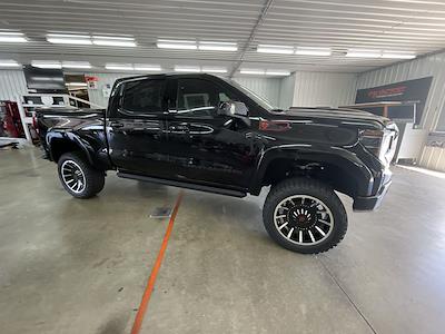 2025 GMC Sierra 1500 Crew 4x4 Harley-Davidson Premium Lifted Truck for sale #1GTUUEEL1SZ236113 - photo 2