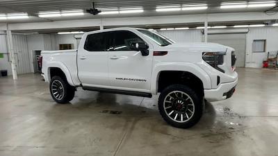 2024 GMC Sierra 1500 Crew 4x4 Harley-Davidson Premium Lifted Truck for sale #1GTUUEEL6RZ254911 - photo 2