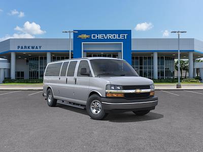 New 2025 Chevrolet Express 3500 1LT Passenger Van for sale #S1281462 - photo 1