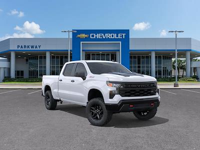 New 2025 Chevrolet Silverado 1500 Custom Crew Cab 4WD Pickup for sale #SG360495 - photo 1