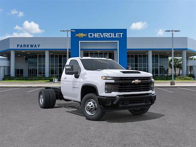 New 2026 Chevrolet Silverado 3500 Regular Cab 60 CA Cab Chassis for sale #TF154543 - photo 1