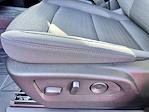 New 2025 Chevrolet Silverado 2500 Custom Crew Cab 4WD Pickup for sale #46184 - photo 17