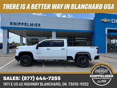 New 2025 Chevrolet Silverado 2500 Custom Crew Cab 4WD Pickup for sale #46454 - photo 1