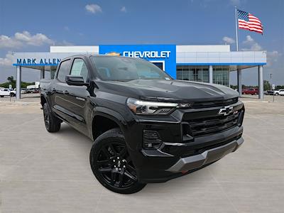 New 2025 Chevrolet Colorado Z71 Crew Cab 4WD Pickup for sale #S1186997 - photo 1