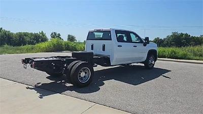 New 2025 Chevrolet Silverado 3500 Work Truck Crew Cab Cab Chassis for sale #SF299380 - photo 2