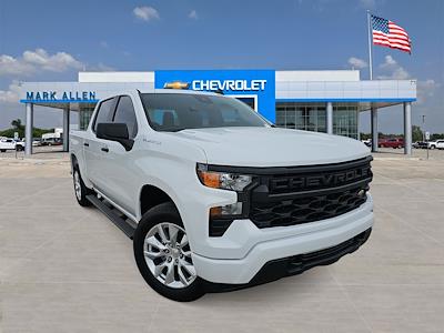 New 2025 Chevrolet Silverado 1500 Custom Crew Cab 4WD Pickup for sale #SZ219519 - photo 1