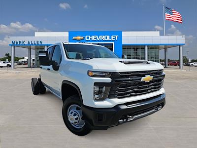 New 2026 Chevrolet Silverado 3500 Crew Cab Cab Chassis for sale #TF108358 - photo 1
