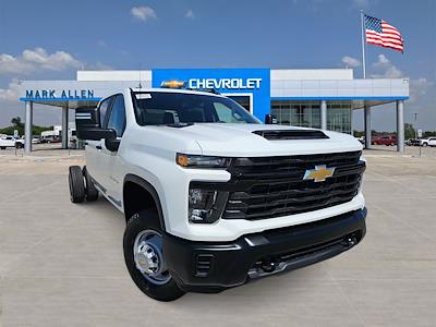 New 2026 Chevrolet Silverado 3500 Crew Cab Cab Chassis for sale #TF108715 - photo 1