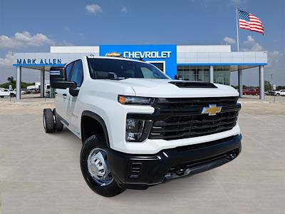 New 2026 Chevrolet Silverado 3500 Crew Cab Cab Chassis for sale #TF109807 - photo 1
