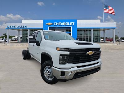 New 2026 Chevrolet Silverado 3500 Crew Cab Cab Chassis for sale #TF137267 - photo 1