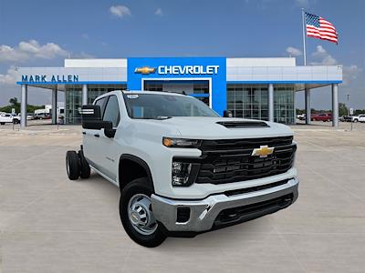 New 2026 Chevrolet Silverado 3500 Crew Cab Cab Chassis for sale #TF137542 - photo 1