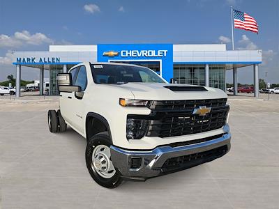 New 2026 Chevrolet Silverado 3500 Crew Cab Cab Chassis for sale #TF137764 - photo 1