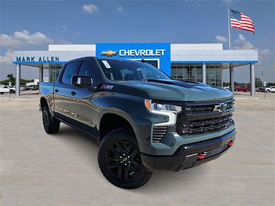 New 2026 Chevrolet Silverado 1500 LT Crew Cab for sale #TG259005 - photo 1