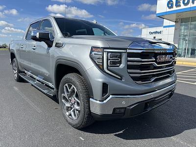 New 2025 GMC Sierra 1500 SLT Crew Cab 4WD Pickup for sale #G9492 - photo 1