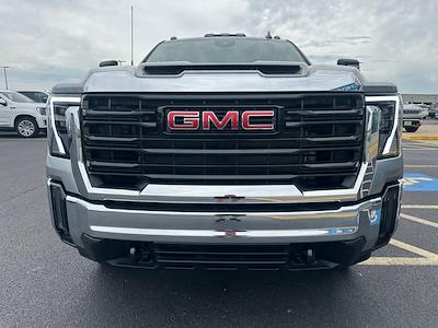 New 2025 GMC Sierra 2500 Pro Crew Cab 4WD Pickup for sale #G9560 - photo 2