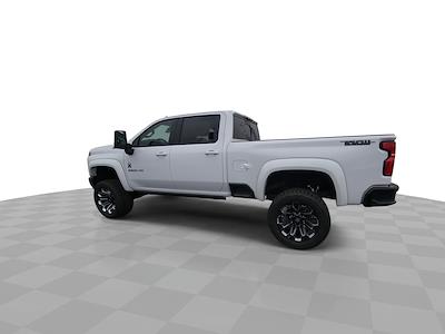 New 2025 Chevrolet Silverado 2500 LT Crew Cab 4WD Pickup for sale #252097 - photo 2