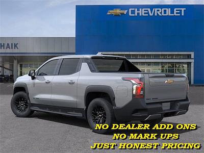 New 2025 Chevrolet Silverado EV LT Crew Cab 4WD Pickup for sale #252407 - photo 2