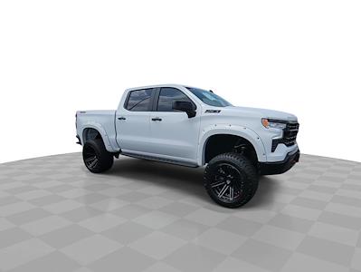 New 2025 Chevrolet Silverado 1500 LT Crew Cab 4WD Pickup for sale #253947 - photo 1