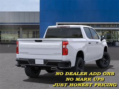 New 2025 Chevrolet Silverado 1500 Custom Crew Cab 4WD Pickup for sale #255113 - photo 2