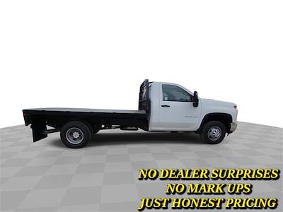 New 2026 Chevrolet Silverado 3500 Regular Cab Flatbed Truck for sale #261620 - photo 2