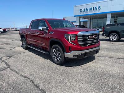 New 2025 GMC Sierra 1500 SLT Crew Cab 4WD Pickup for sale #GC8504 - photo 1