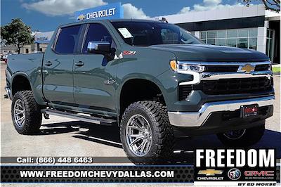 New 2025 Chevrolet Silverado 1500 LT Crew Cab for sale #SZ167572 - photo 1