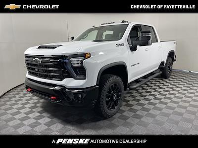 New 2025 Chevrolet Silverado 2500 LT Crew Cab 4WD Pickup for sale #S1183645 - photo 1