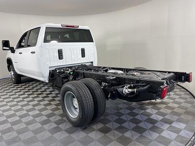 New 2026 Chevrolet Silverado 3500 Crew Cab Cab Chassis for sale #TF119472 - photo 2