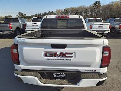 New 2025 GMC Canyon AT4 Crew Cab 4WD Pickup for sale #S1158791 - photo 2