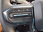 New 2025 GMC Canyon AT4 Crew Cab 4WD Pickup for sale #S1197981 - photo 23
