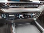 New 2025 GMC Sierra 2500 SLT Crew Cab 4WD Pickup for sale #SF320801 - photo 17