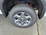 New 2025 GMC Sierra 2500 SLT Crew Cab 4WD Pickup for sale #SF320801 - photo 7