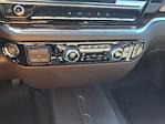 New 2025 GMC Sierra 2500 SLE Crew Cab 4WD Pickup for sale #SF348452 - photo 17