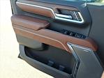 New 2025 GMC Sierra 2500 Denali Ultimate Crew Cab 4WD Pickup for sale #SF361569 - photo 15