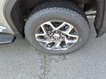 New 2025 GMC Sierra 1500 SLT Crew Cab 4WD Pickup for sale #SG289963 - photo 7