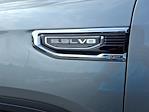 New 2025 GMC Sierra 1500 SLT Crew Cab 4WD Pickup for sale #SZ276584 - photo 8