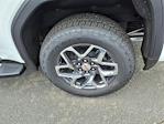 New 2025 GMC Sierra 1500 SLT Crew Cab 4WD Pickup for sale #SZ278407 - photo 7