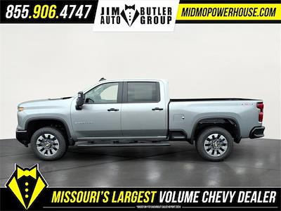 New 2026 Chevrolet Silverado 2500 Custom Crew Cab for sale #119685 - photo 2