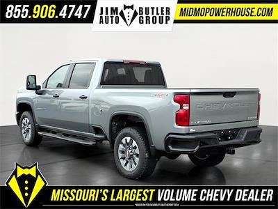 New 2026 Chevrolet Silverado 2500 Custom Crew Cab for sale #119685 - photo 2