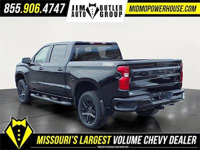 New 2026 Chevrolet Silverado 1500 Custom Crew Cab for sale #125287 - photo 2